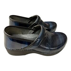 Dansko XP 2.0 Clogs Blue Marbled Patent Leather Sz 39 Comfort Nursing Shoes